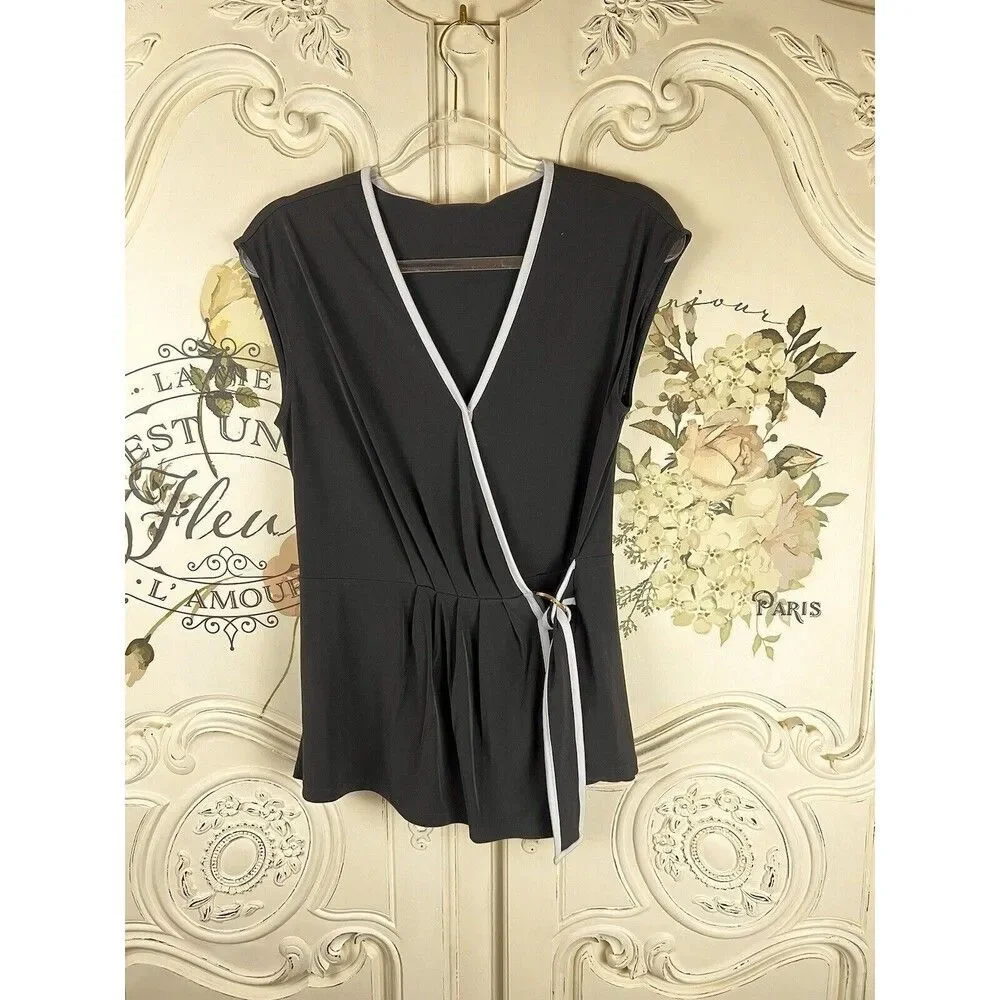 Michael Kors Top Black White Size M NWT $98
